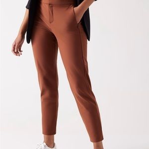 Athleta Stella Trouser. New with tags. Never been worn.